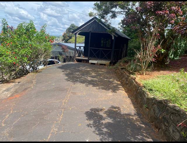 3 BEDROOM HOUSE TO LET IN CLARENDON